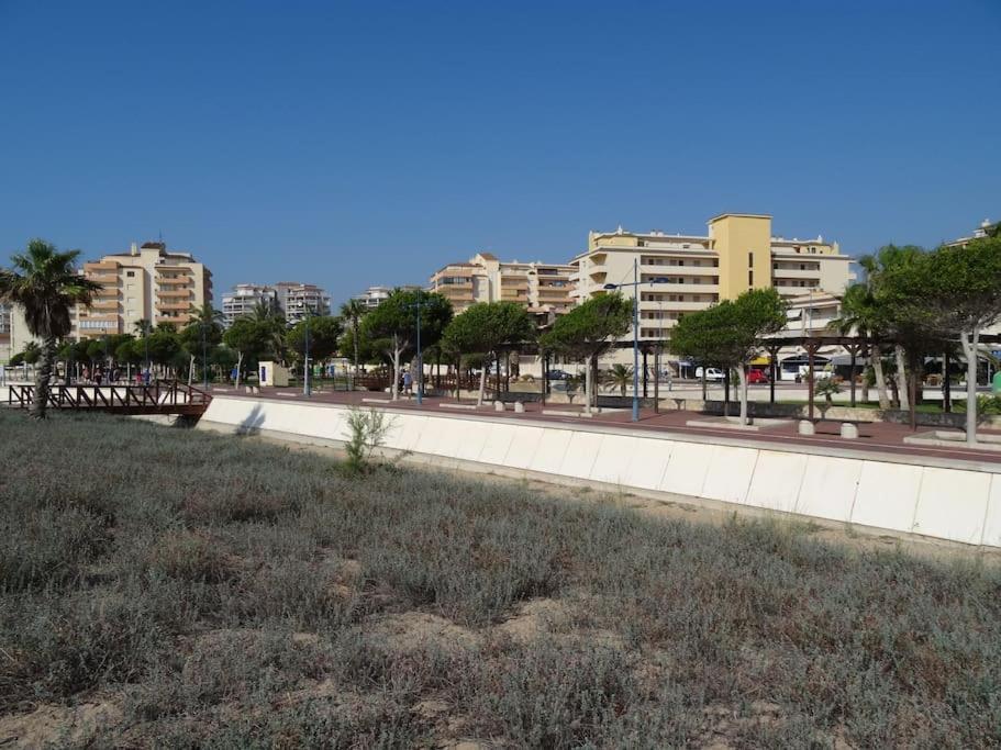 Atico-Duplex En Urb. Penismar En 1ª Linea De Playa Apartman Peñíscola Kültér fotó
